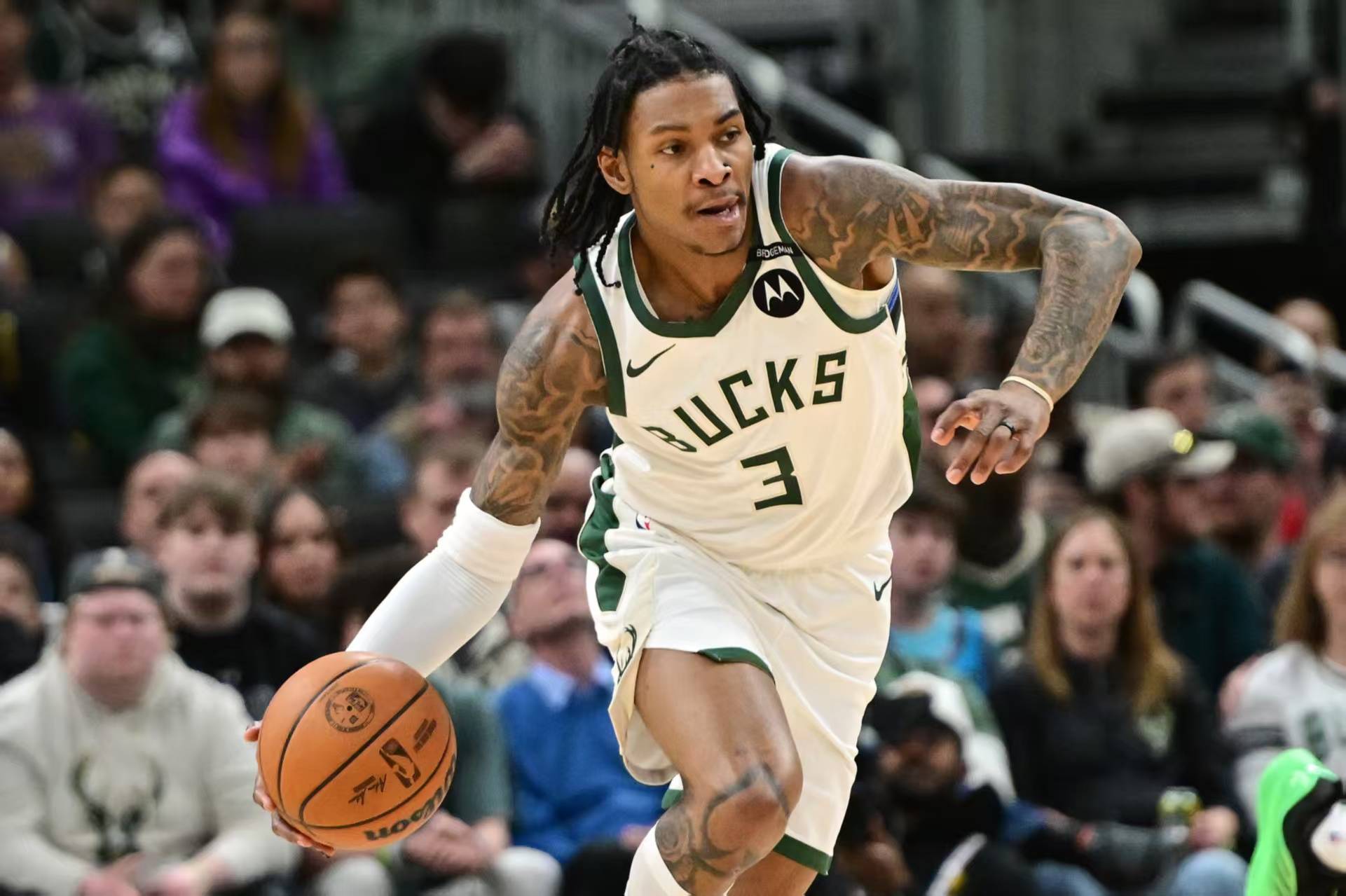 雄鹿B队轻取西班牙男篮，杜兰特打破历史纪录