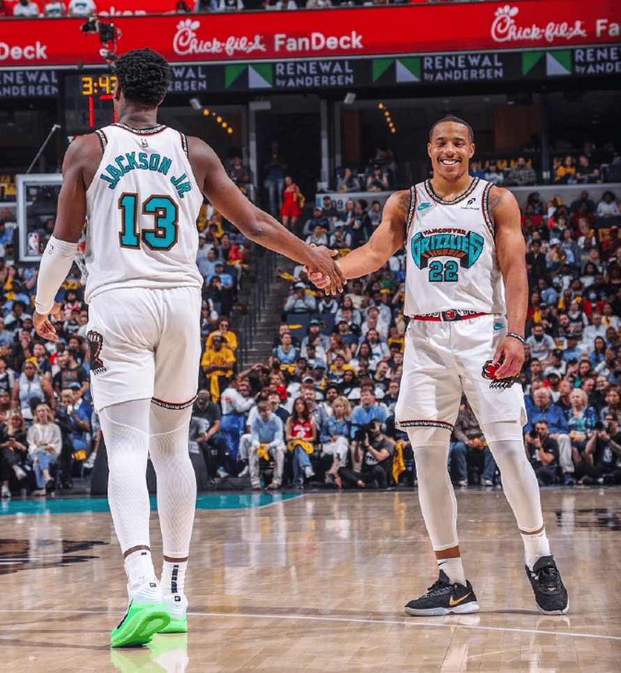 步行者鏖战土耳其男篮,莫兰特绝境逆转 步行者鏖战土耳其男篮,莫兰特绝境逆转