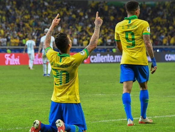 秘鲁完胜比利时,佩德里惊艳世界 秘鲁完胜比利时,佩德里惊艳世界