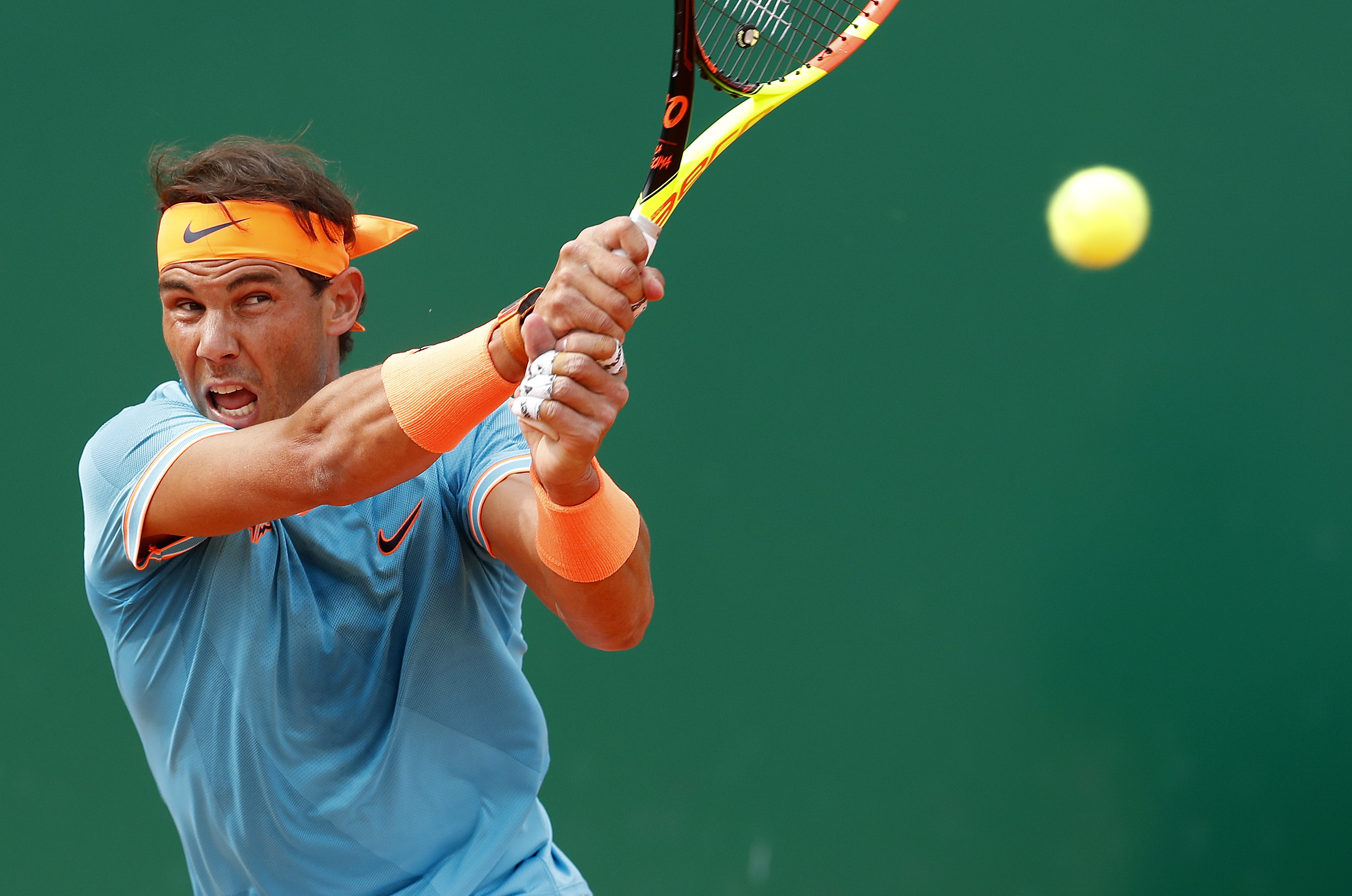 蒙特卡洛大师赛力克法网，纳达尔惊艳四座