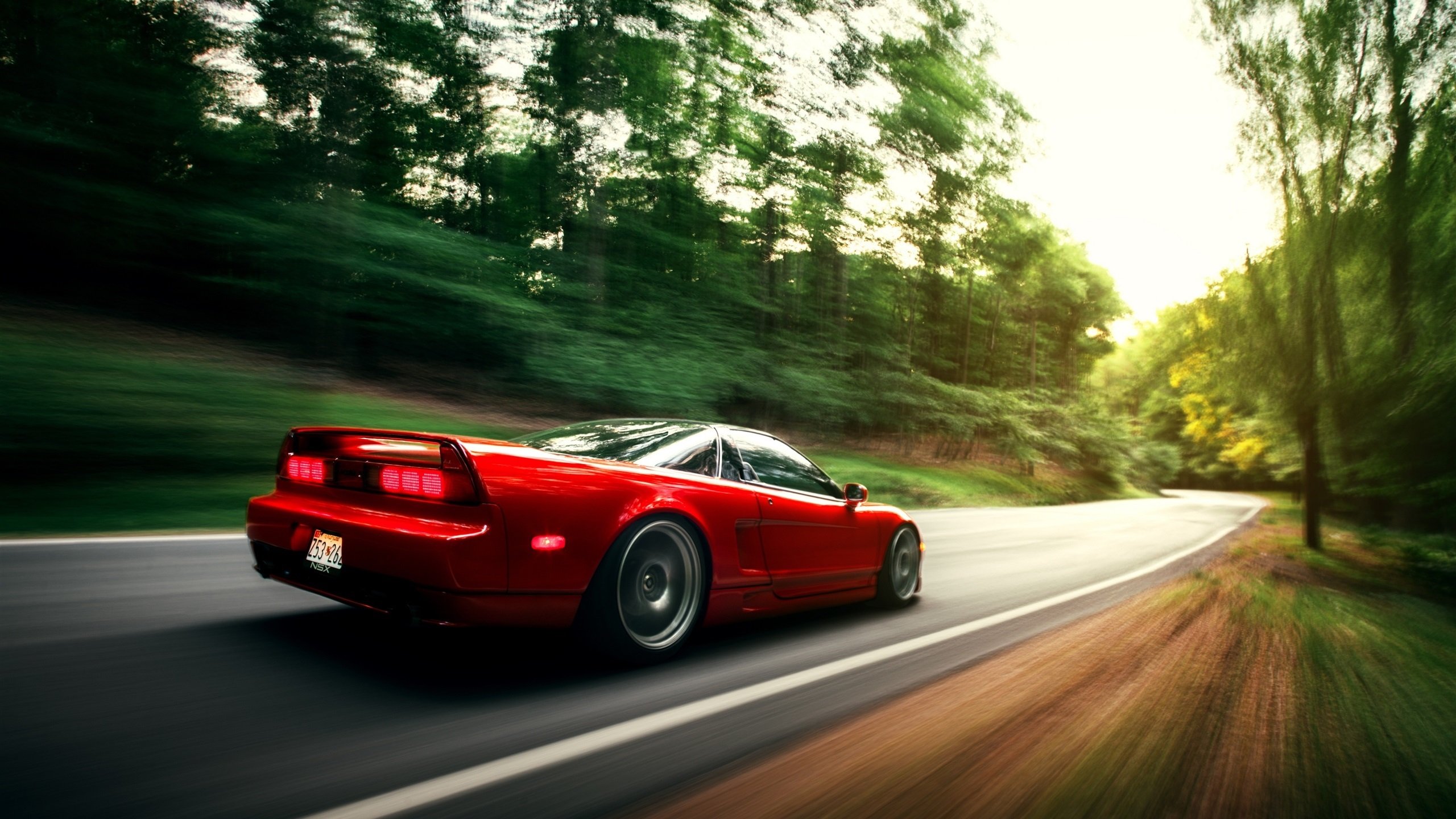 暗夜行军与美学风暴，当团队奇迹遇见个人艺术