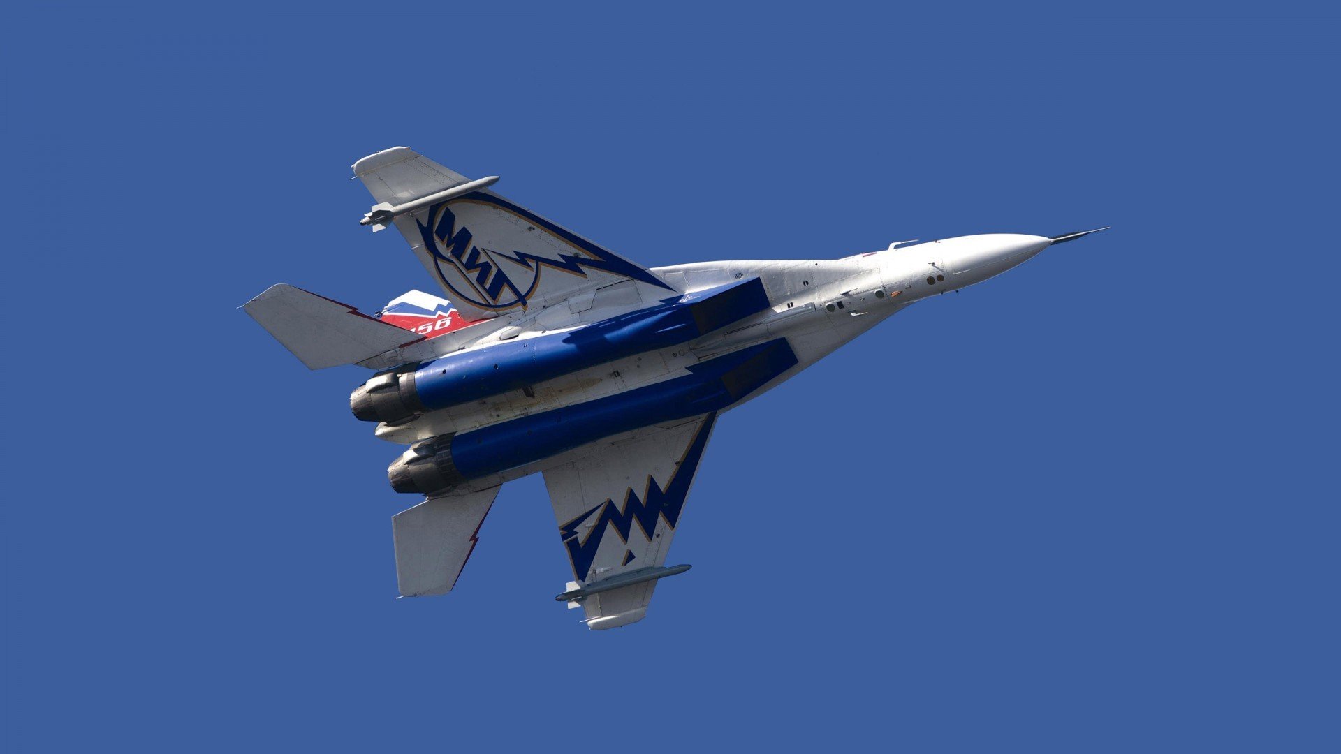 北境巨人与沙漠雄狮，伊布统治攻防，塞内加尔连击撕裂那不勒斯