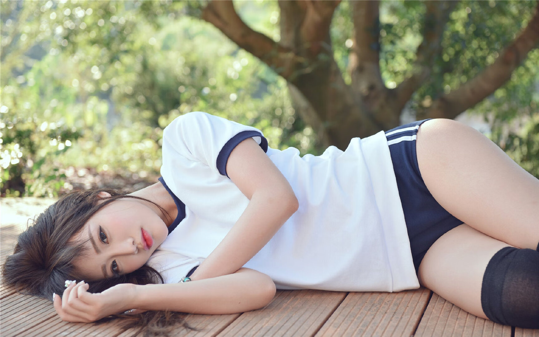 欧陆烽火,皇家社会鏖战摩纳哥,克瓦拉茨赫利亚德甲争冠战主宰赛场