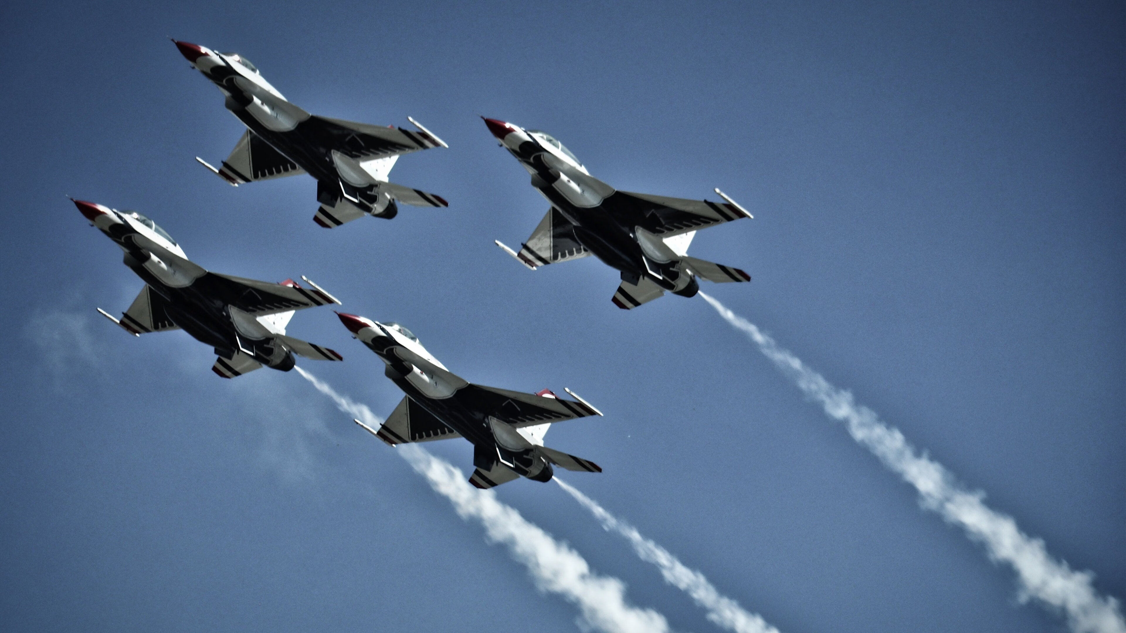 冰火之间，布伦森在东方冰原上的末节接管时刻